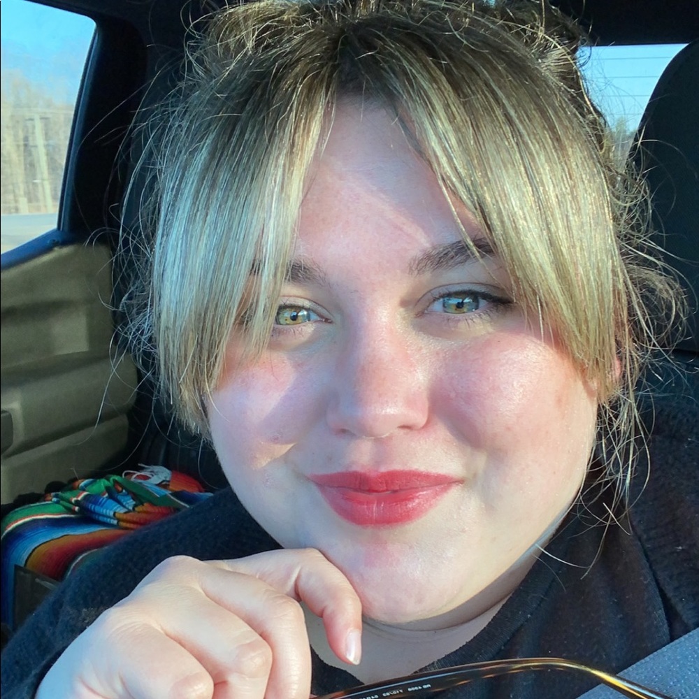 Meet your Posher, Riley